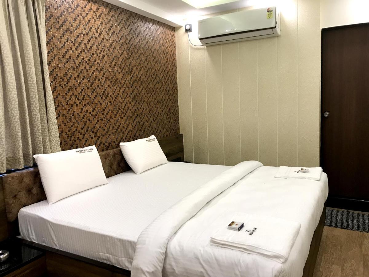 Meenakshi Inn Udupi Exteriör bild